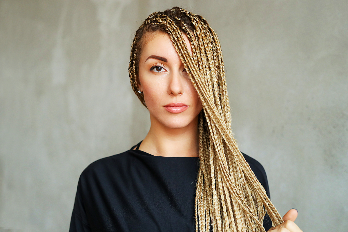 Di adiós a la caspa con la poderosa ortiga: El secreto natural para un cabello saludable