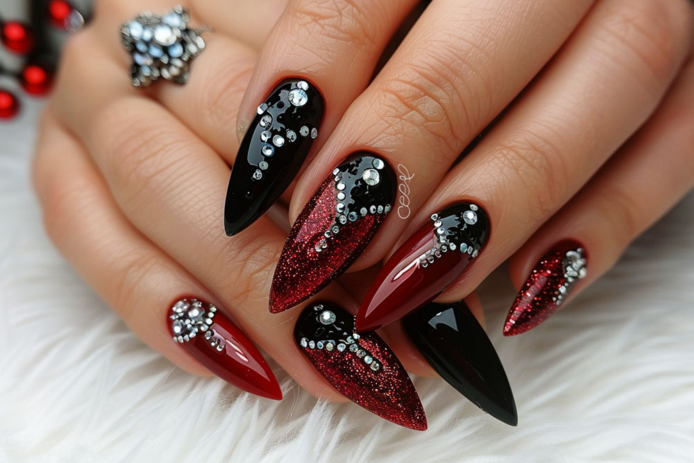 Descubre las Uñas Coffin: La Elegante Tendencia que Está Revolucionando el Mundo de la Manicura